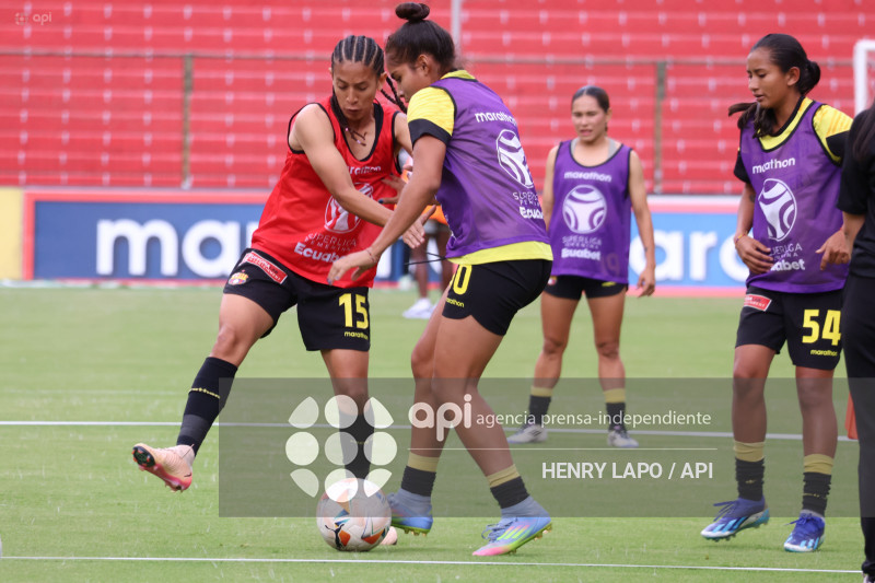 FBL SUPERLIGA FEMENINA LIGA QUITO VS BARCELONA
