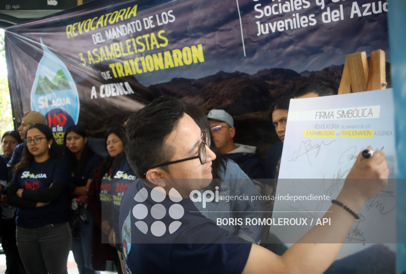 CUENCA-NO A LA MINERIA