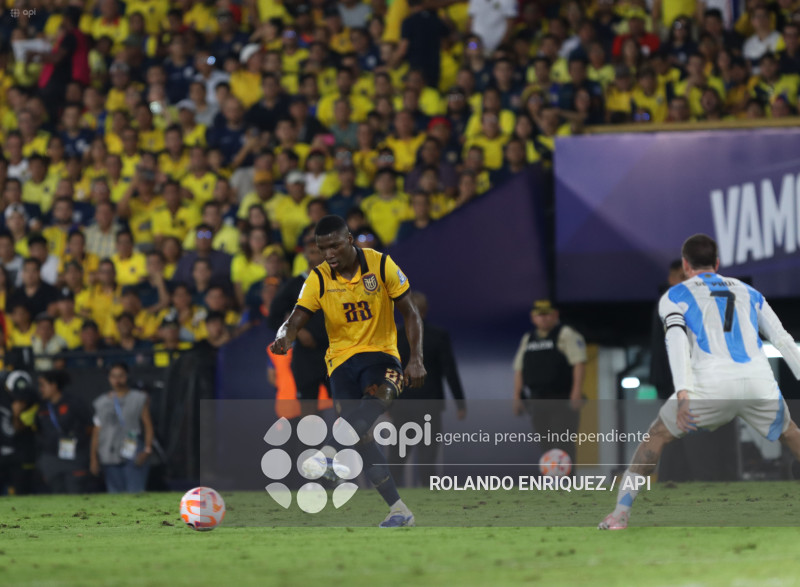 FBL-ELIMINATORIAS-ECUADOR-ARGENTINA