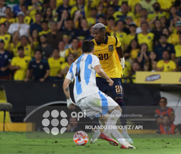 FBL-ELIMINATORIAS-ECUADOR-ARGENTINA