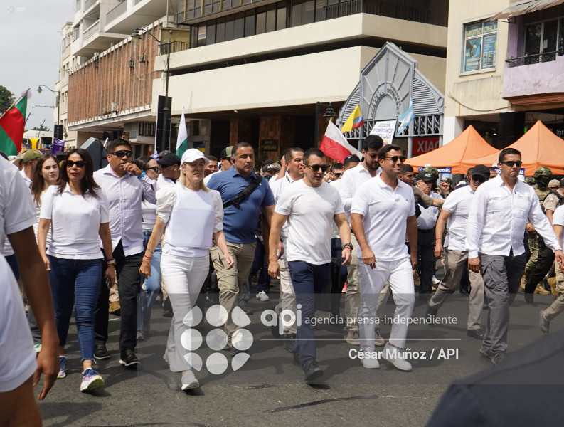 GYE-MARCHA GOBIERNO NOBOA