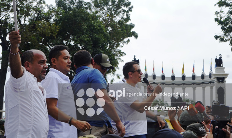GYE-MARCHA GOBIERNO NOBOA
