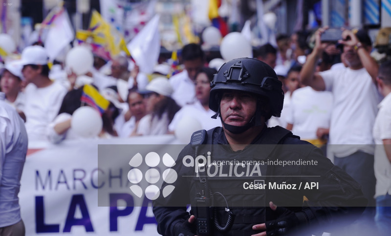 GYE-MARCHA GOBIERNO NOBOA