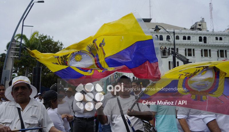 GYE-MARCHA GOBIERNO NOBOA