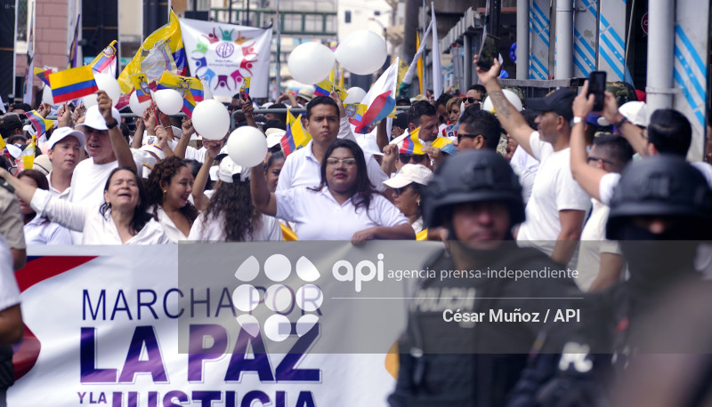 GYE-MARCHA GOBIERNO NOBOA