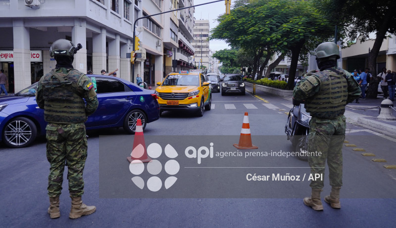 GYE-MARCHA GOBIERNO NOBOA