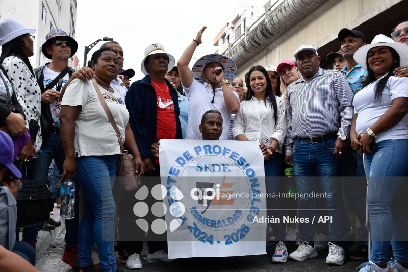 GYE-MARCHA GOBIERNO NOBOA