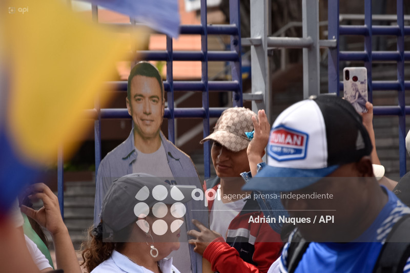 GYE-MARCHA GOBIERNO NOBOA