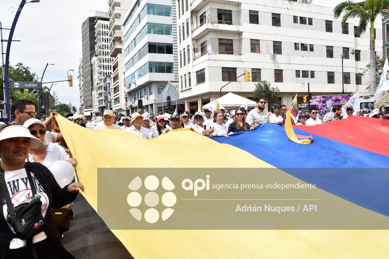 GYE-MARCHA GOBIERNO NOBOA