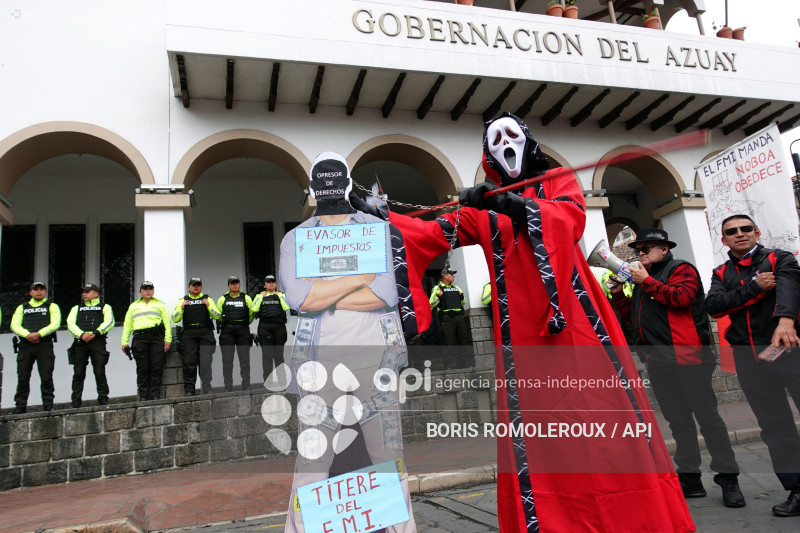 CUENCA-MARCHA-CONTRA GOBIERNO NOBOA