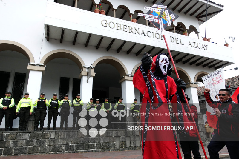 CUENCA-MARCHA-CONTRA GOBIERNO NOBOA