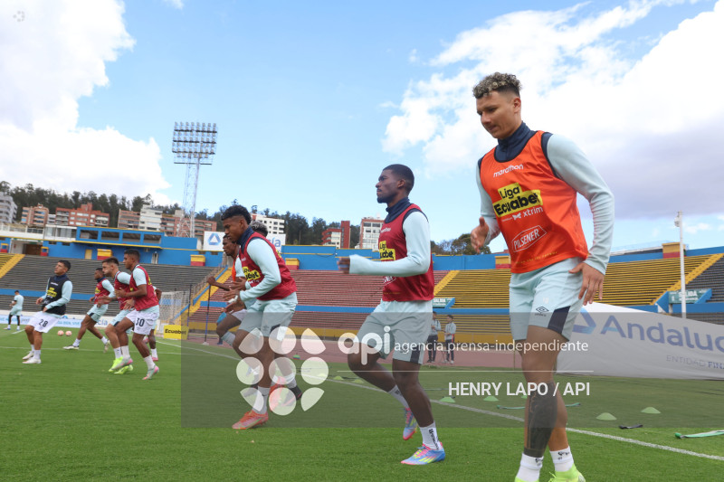 FBL LIGAECUABET CATOLICA VS DELFIN