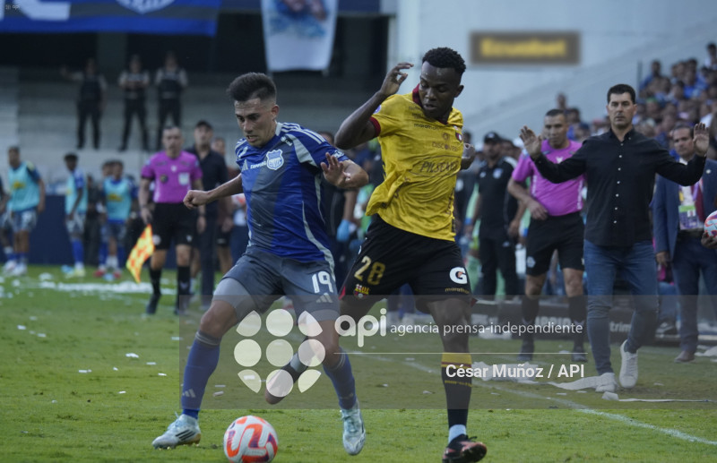 FBL-LIGAECUABET-EMELEC-BARCELONA