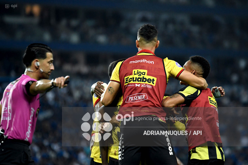 FBL-LIGAECUABET-EMELEC-BARCELONA