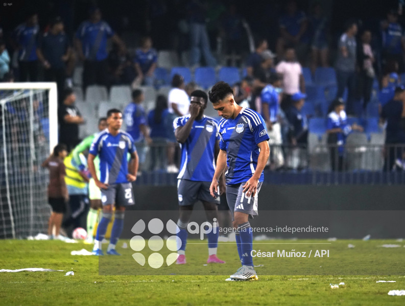 FBL-LIGAECUABET-EMELEC-BARCELONA