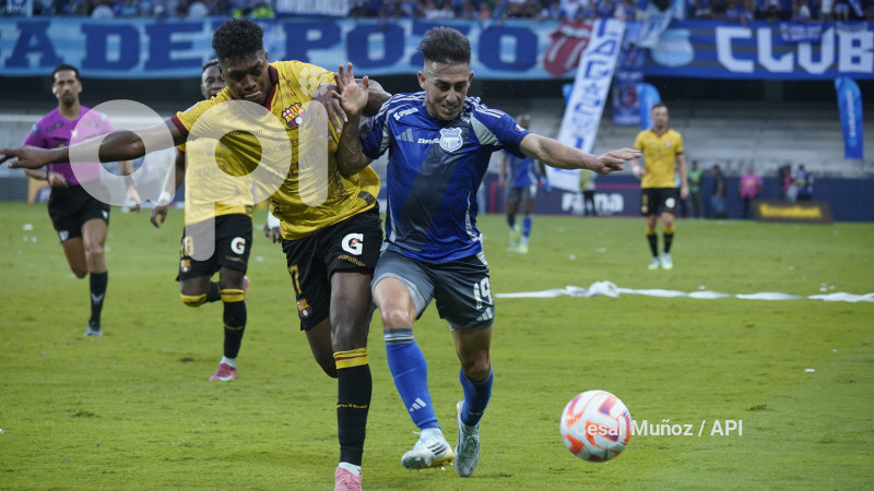 FBL-LIGAECUABET-EMELEC-BARCELONA