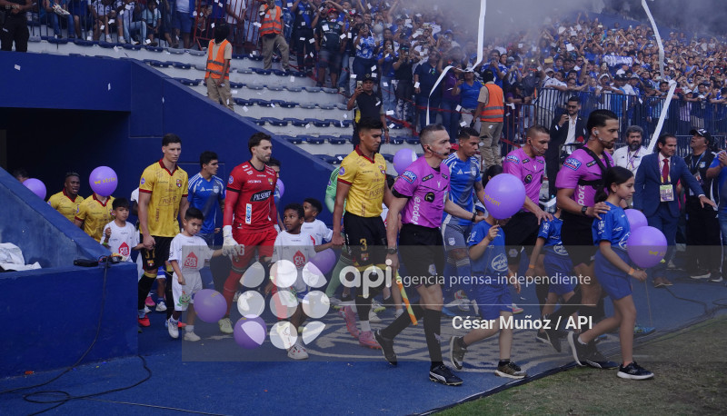 FBL-LIGAECUABET-EMELEC-BARCELONA