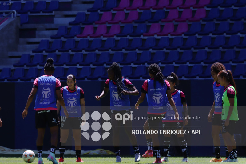 FBL SUPERLIGA FEMENINA INDEPENDIENTE VALLE VS LDU QUITO