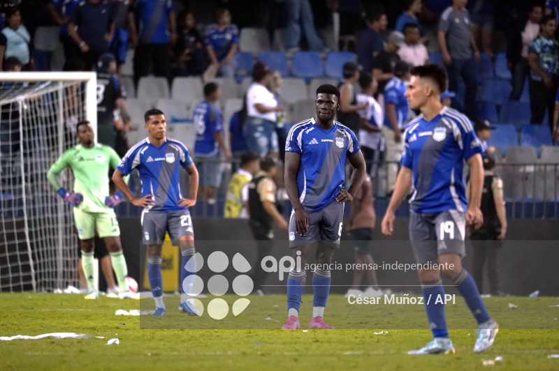 FBL-LIGAECUABET-EMELEC-BARCELONA