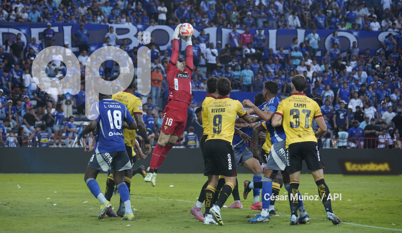 FBL-LIGAECUABET-EMELEC-BARCELONA