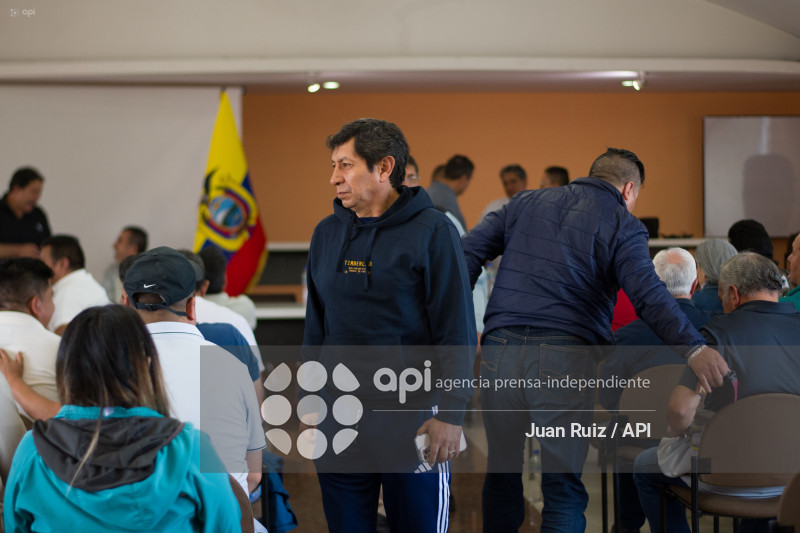 UIO-REUNION TRANSPORTISTAS