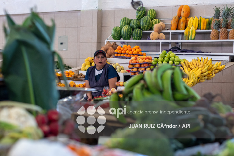 MERCADOS QUITO