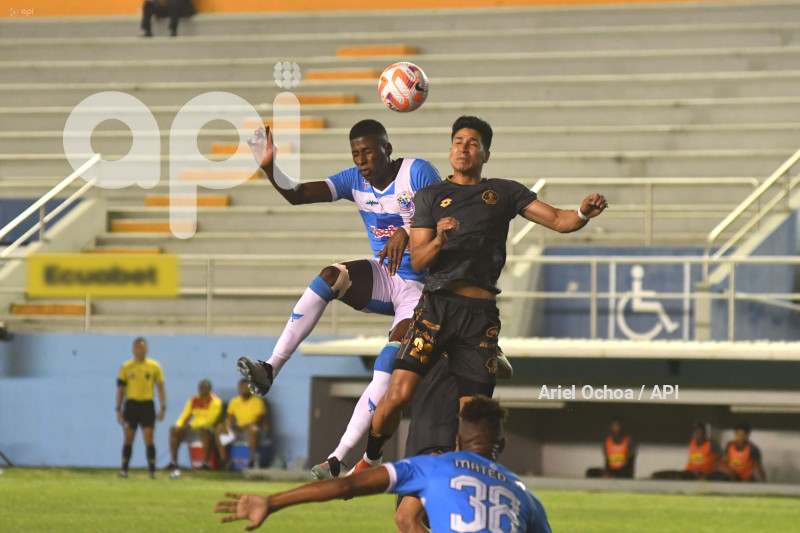 FBL-LIGA ECUABET-MANTA-AUCAS