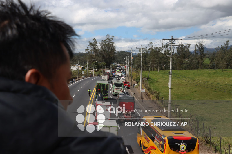 PARO TRANSPORTISTAS ALOAG