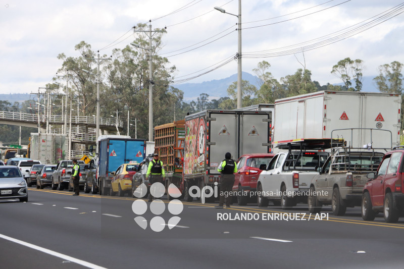 PARO TRANSPORTISTAS ALOAG