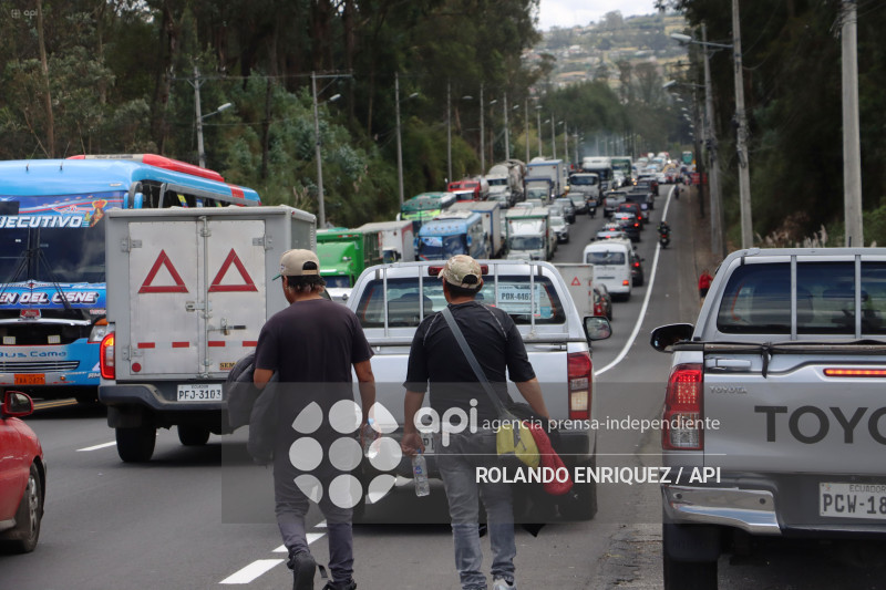 PARO TRANSPORTISTAS ALOAG