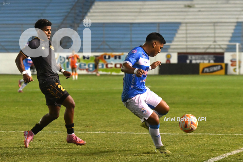 FBL-LIGA ECUABET-MANTA-AUCAS