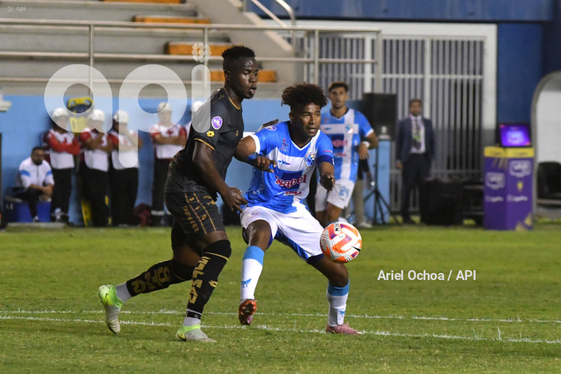 FBL-LIGA ECUABET-MANTA-AUCAS