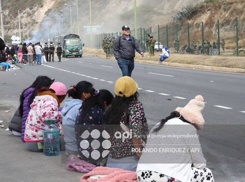 PROTESTAS PANAMERICANA NORTE QUITO