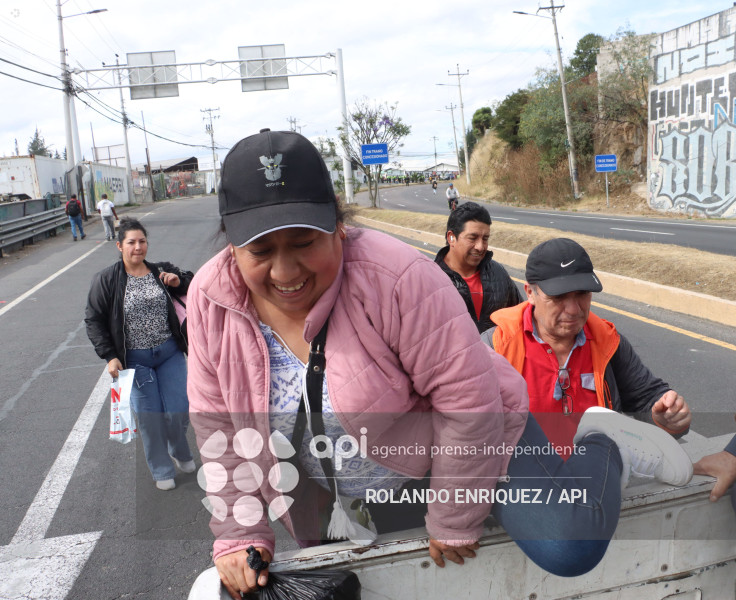 PROTESTAS PANAMERICANA NORTE QUITO
