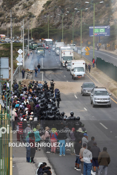 PROTESTAS PANAMERICANA NORTE QUITO