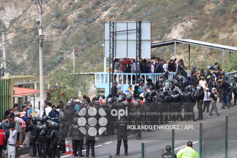 PROTESTAS PANAMERICANA NORTE QUITO