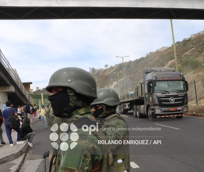 PROTESTAS PANAMERICANA NORTE QUITO