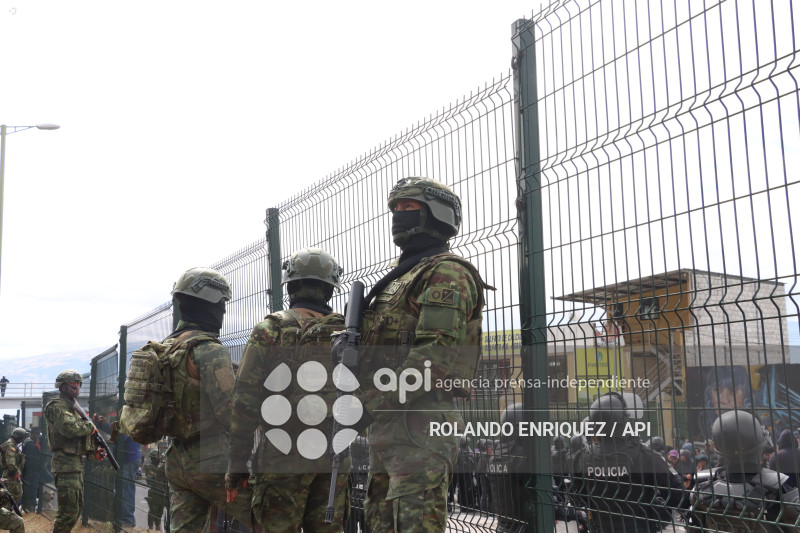 PROTESTAS PANAMERICANA NORTE QUITO