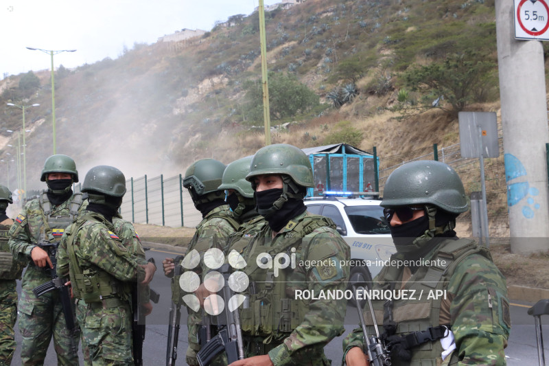 PROTESTAS PANAMERICANA NORTE QUITO