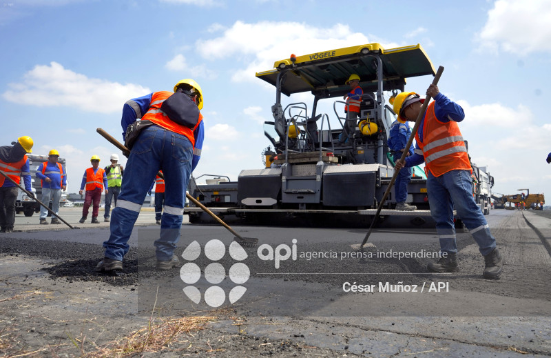 GYE-MANTENIMIENTO PISTA AEROPUERTO