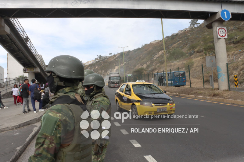 PROTESTAS PANAMERICANA NORTE QUITO