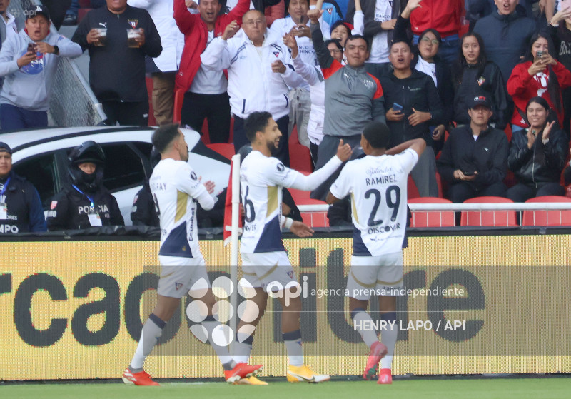 FBL COPA LIBERTADORES LIGA QUITO VS SAO PAULO