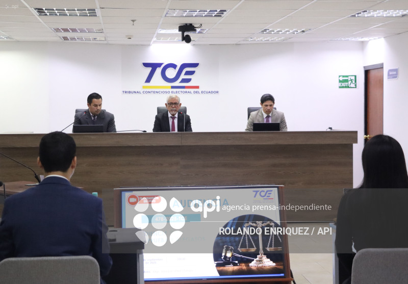 AUDIENCIA TCE AQUILES ALVAREZ