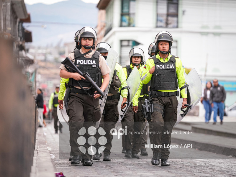 MARCHA ORGANIZACIONES SOCIALES LATACUNGA