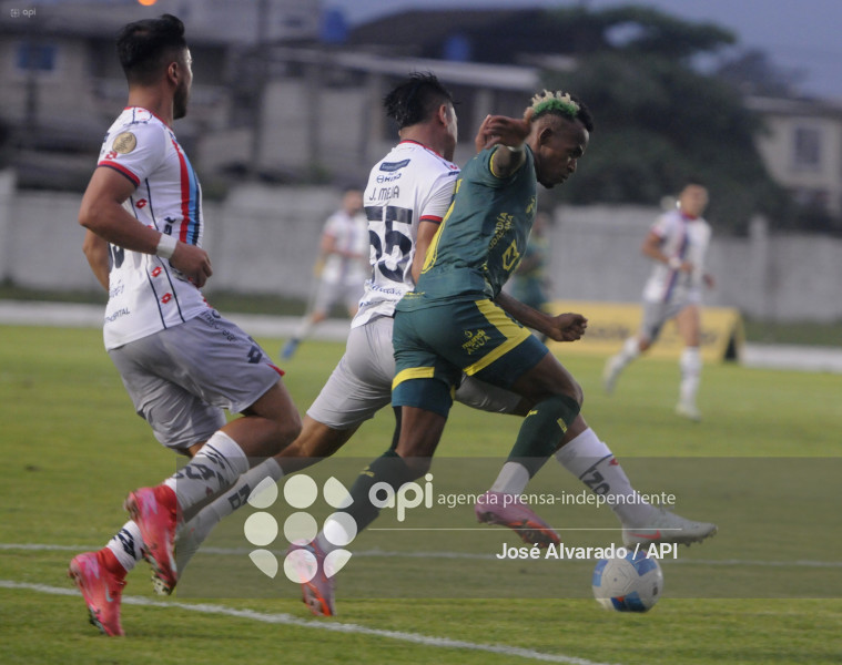 FEF-COPAECUADOR-9OCTUBRE-ELNACIONAL