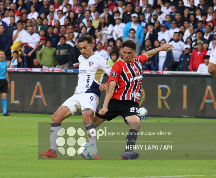 FBL COPA LIBERTADORES LIGA QUITO VS SAO PAULO