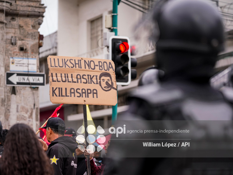 MARCHA ORGANIZACIONES SOCIALES LATACUNGA