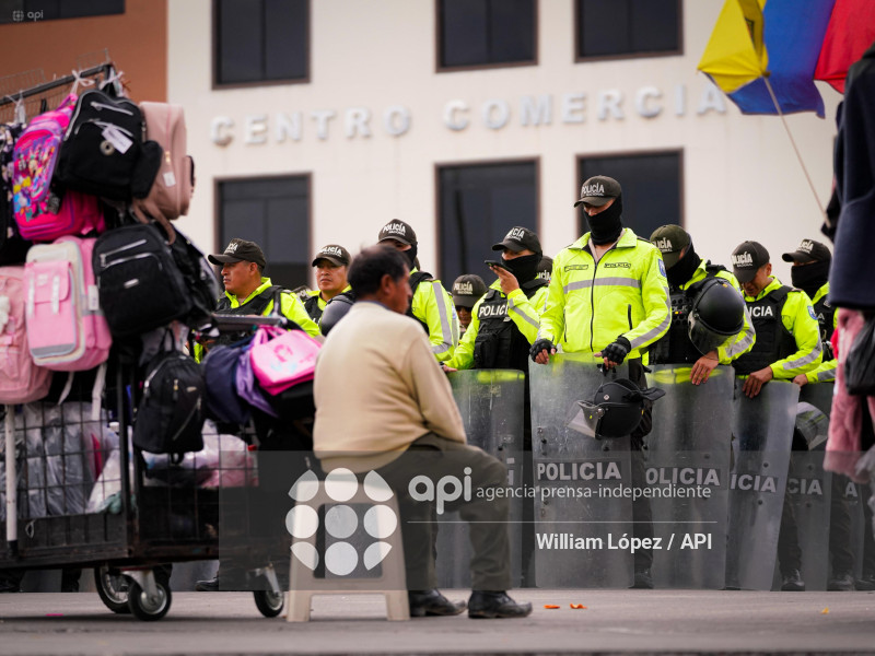 MARCHA ORGANIZACIONES SOCIALES LATACUNGA