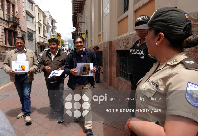 CUENCA-YAKU PEREZ-DENUNCIA A PRIMERA DAMA