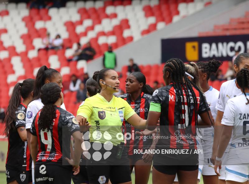 FBL FINAL SUPERLIGA FEMENINA DRAGONAS IDV VS GUERRERAS ALBAS LDU